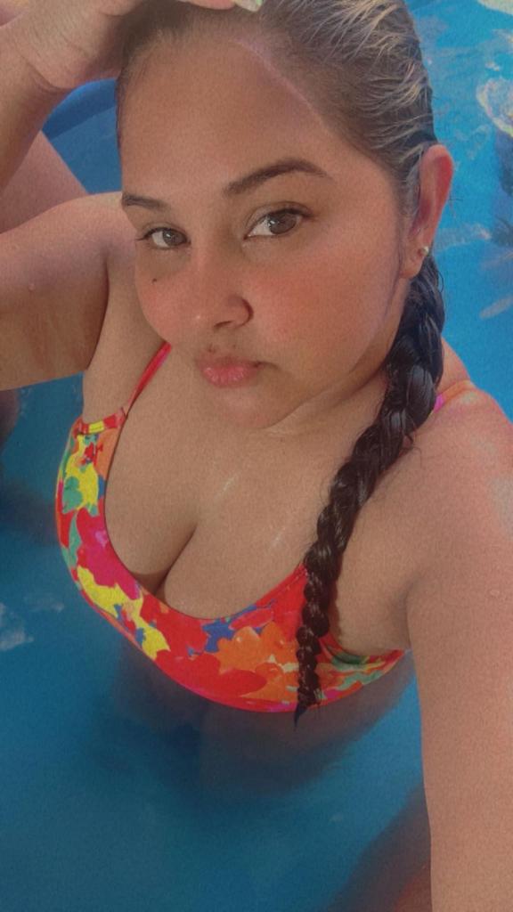 682318047: Chica busca chico en Murcia