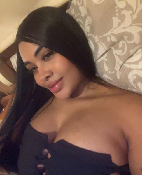 613314267: Chica busca chico en Cantabria