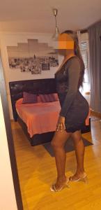 624193512: Chica busca chico en Orense