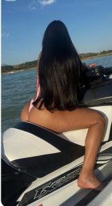 663908924: Chica busca chico en Gerona