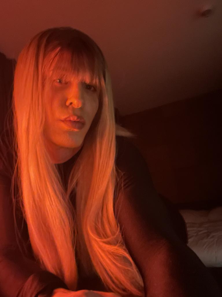 631995782: Travesti en Granada