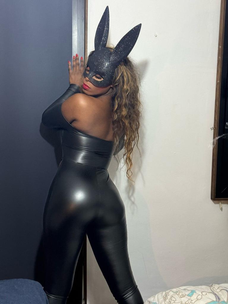 Chica busca chico en Murcia: 