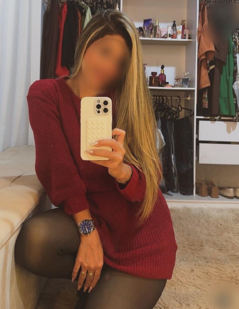 Chica busca chico en Granada: 