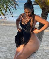 662126693: Chica busca chico en Barcelona