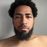 644189899: Chico busca chica en Valencia