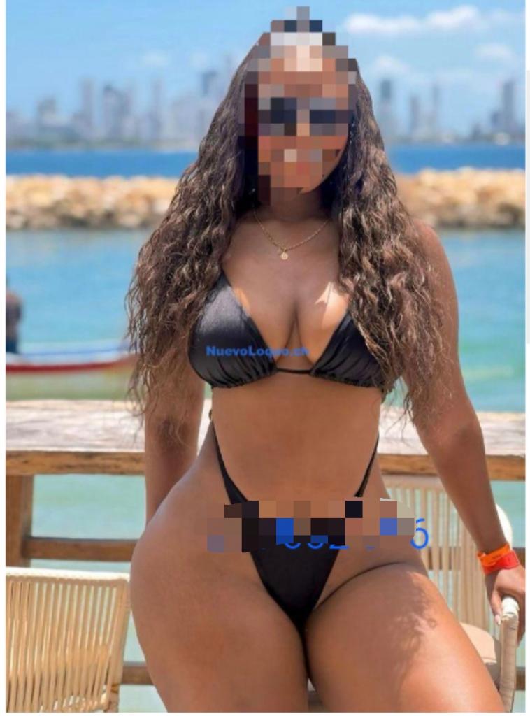 611388996: Chica busca chico en Barcelona