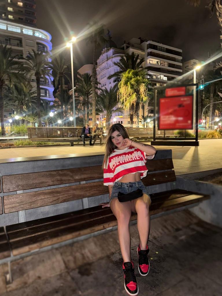 602403288: Chica busca chico en Asturias