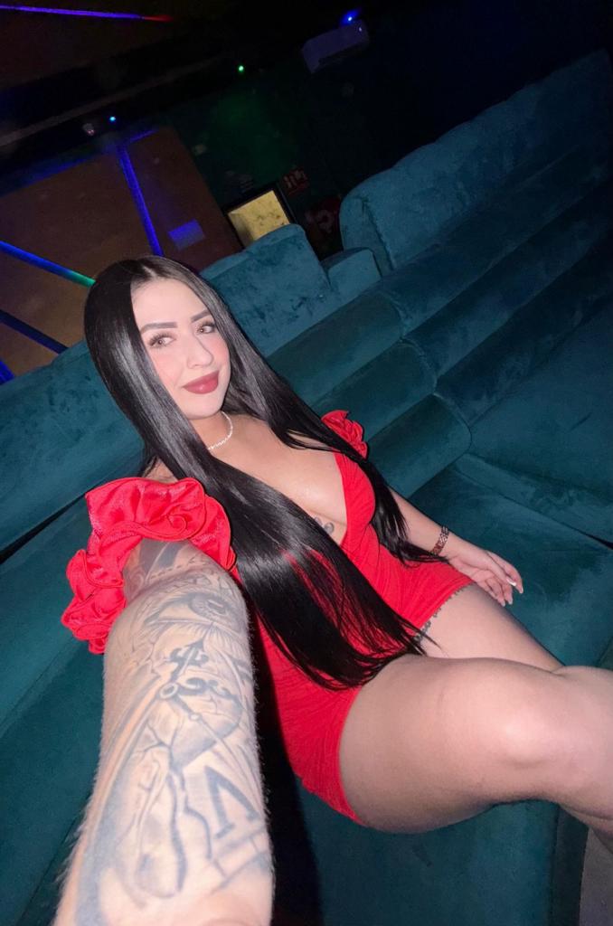 643835752: Chica busca chico en Granada