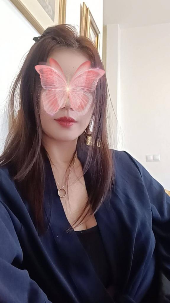 686696158: Chica busca chico en Madrid