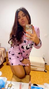 600874211: Travesti en Barcelona