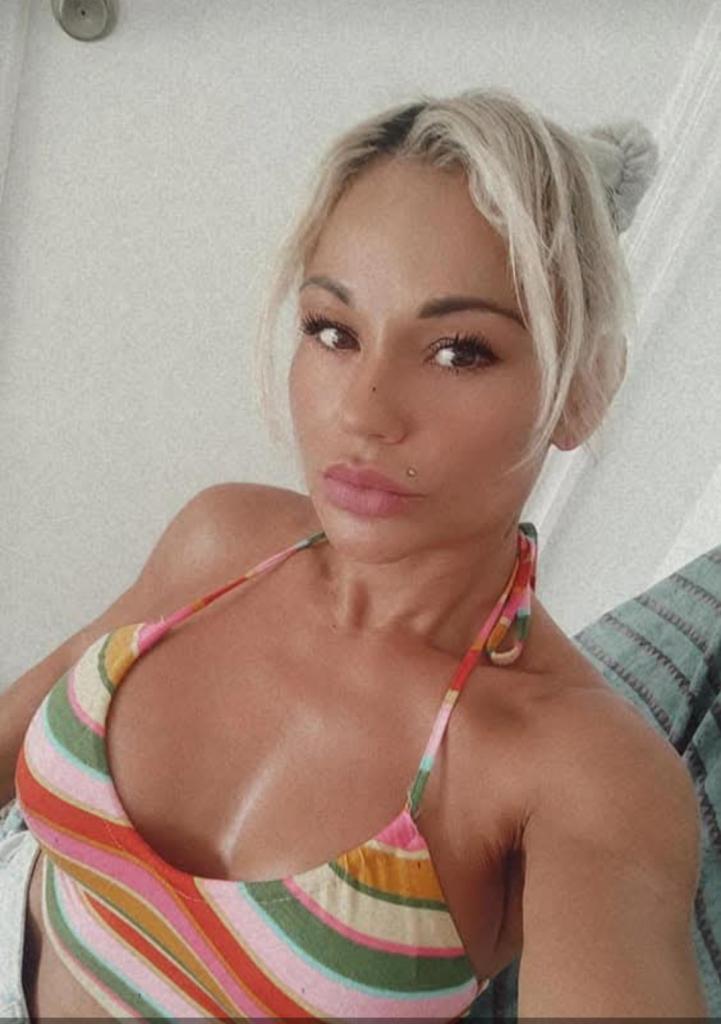 607819649: Chica busca chico en Alicante