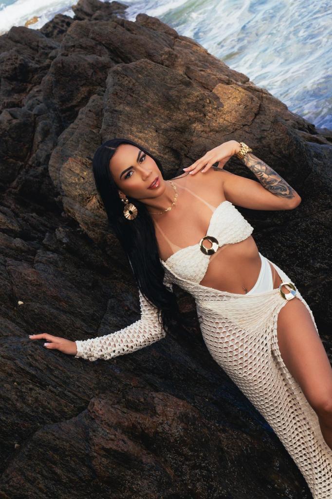 672485177: Chica busca chico en Tenerife