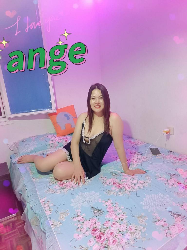 663581777: Chica busca chico en Guipúzcoa