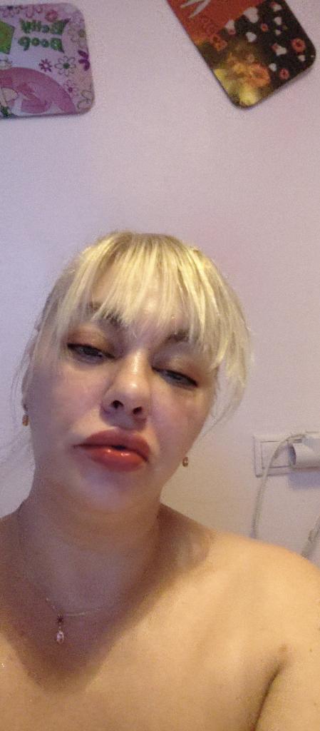 633412287: Chica busca chico en Alicante