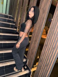 605493847: Chica busca chico en Navarra