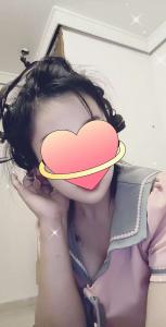 611841371: Chica busca chico en Barcelona