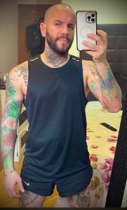 600213107: Chico busca chica en Guipúzcoa