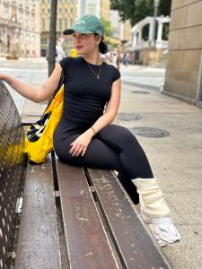 612218068: Chica busca chico en Almería