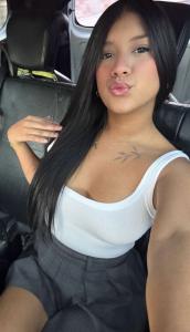 674624202: Chica busca chico en Barcelona