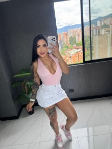 637824945: Chica busca chico en Barcelona