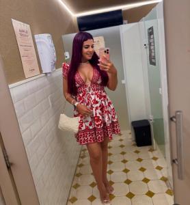 687232251: Chica busca chico en Alicante