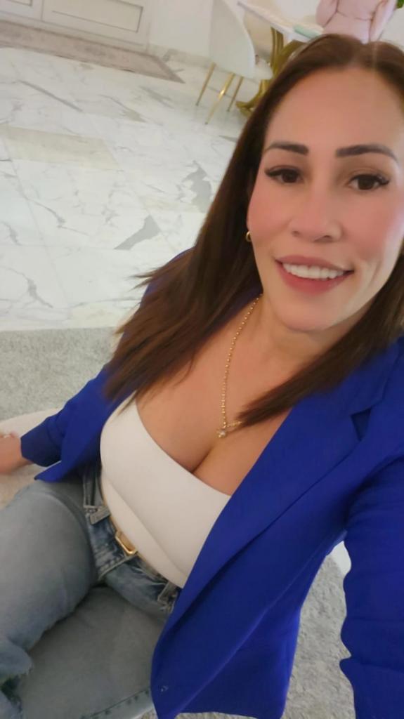 614819160: Chica busca chico en Tenerife