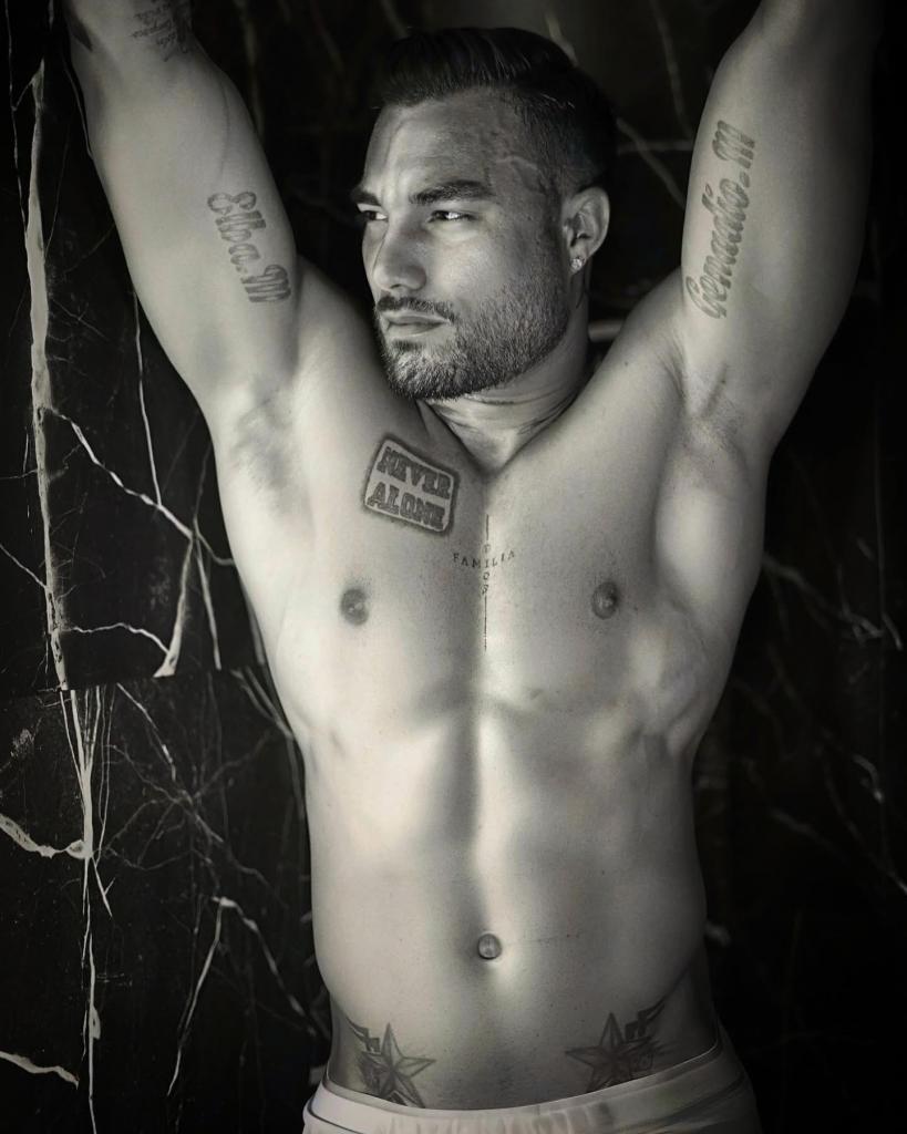 Chico busca chica en Cantabria: 