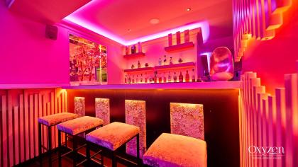 934523417: Chica busca chico en Barcelona