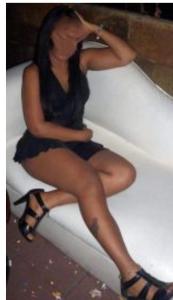 613139600: Chica busca chico en La Coruña