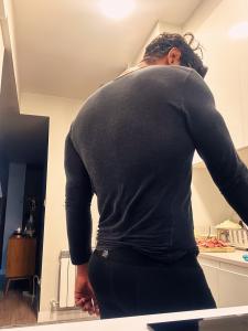 Chico busca chica en Gerona: 