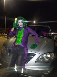 Chico busca chica en Sevilla: 