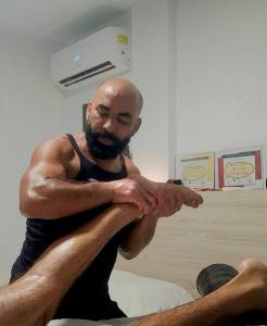 Chico busca chica en Málaga: 