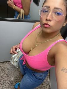 664202248: Chica busca chico en Valencia