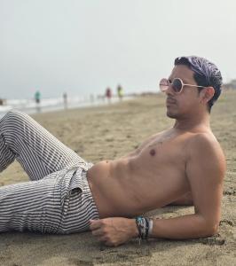 Chico busca chica en Las Palmas: 