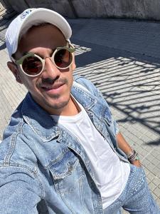 611258848: Chico busca chica en Las Palmas