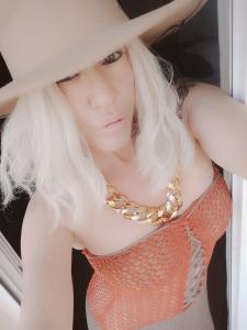 624735389: Chica busca chico en Alicante