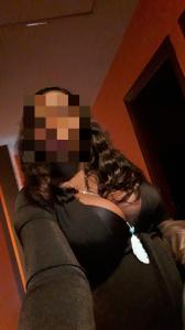 614495063: Chica busca chico en Melilla