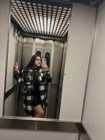 637705108: Chica busca chico en Barcelona