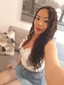 Chica busca chico en Murcia: Chica busca chico