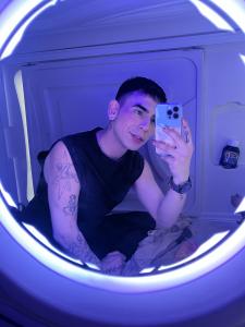 Chico busca chica en Cádiz: 