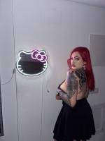 647074019: Chica busca chico en Madrid