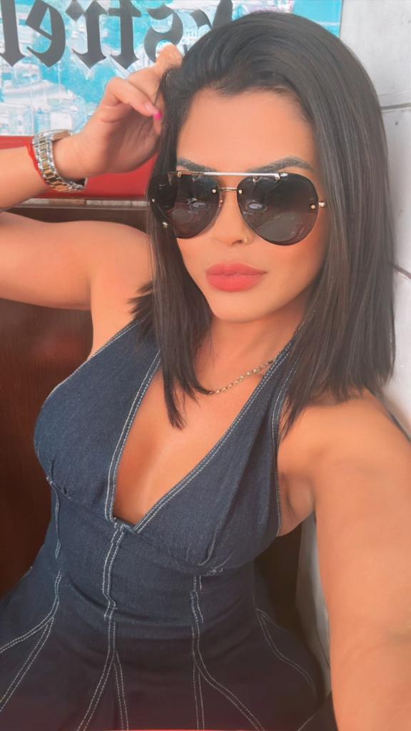 Chica busca chico en Orense: 