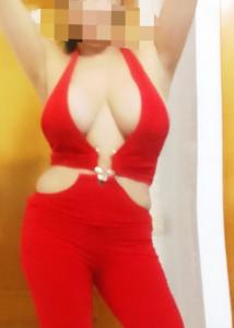 688250965: Chica busca chico en Ibiza