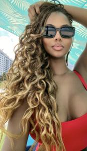 651043504: Chica busca chico en Granada