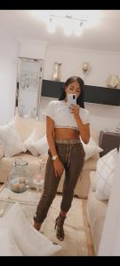 Chica busca chico en Huelva: 