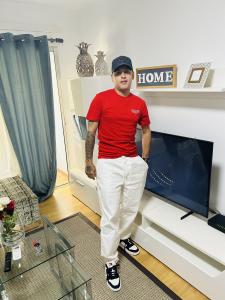 674713300: Chico busca chica en Zaragoza