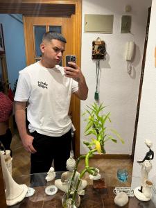 624540985: Chico busca chica en Alicante