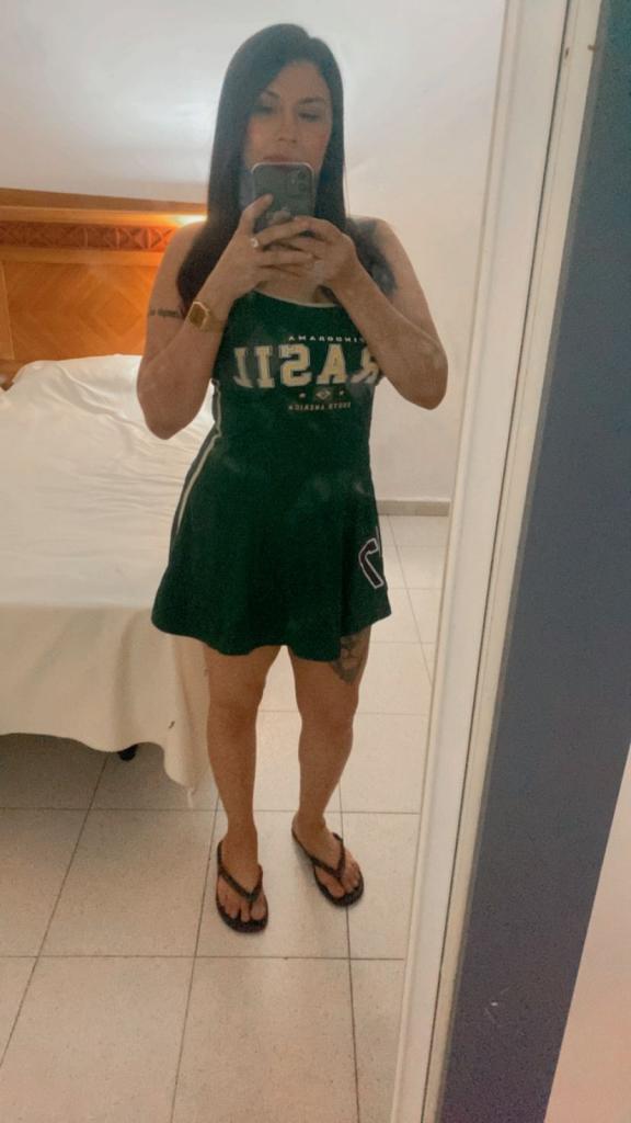 628137989: Chica busca chico en Tenerife