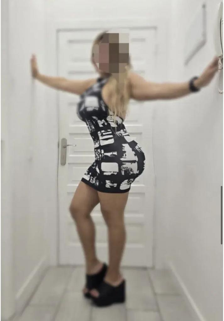 614904955: Chica busca chico en Mallorca
