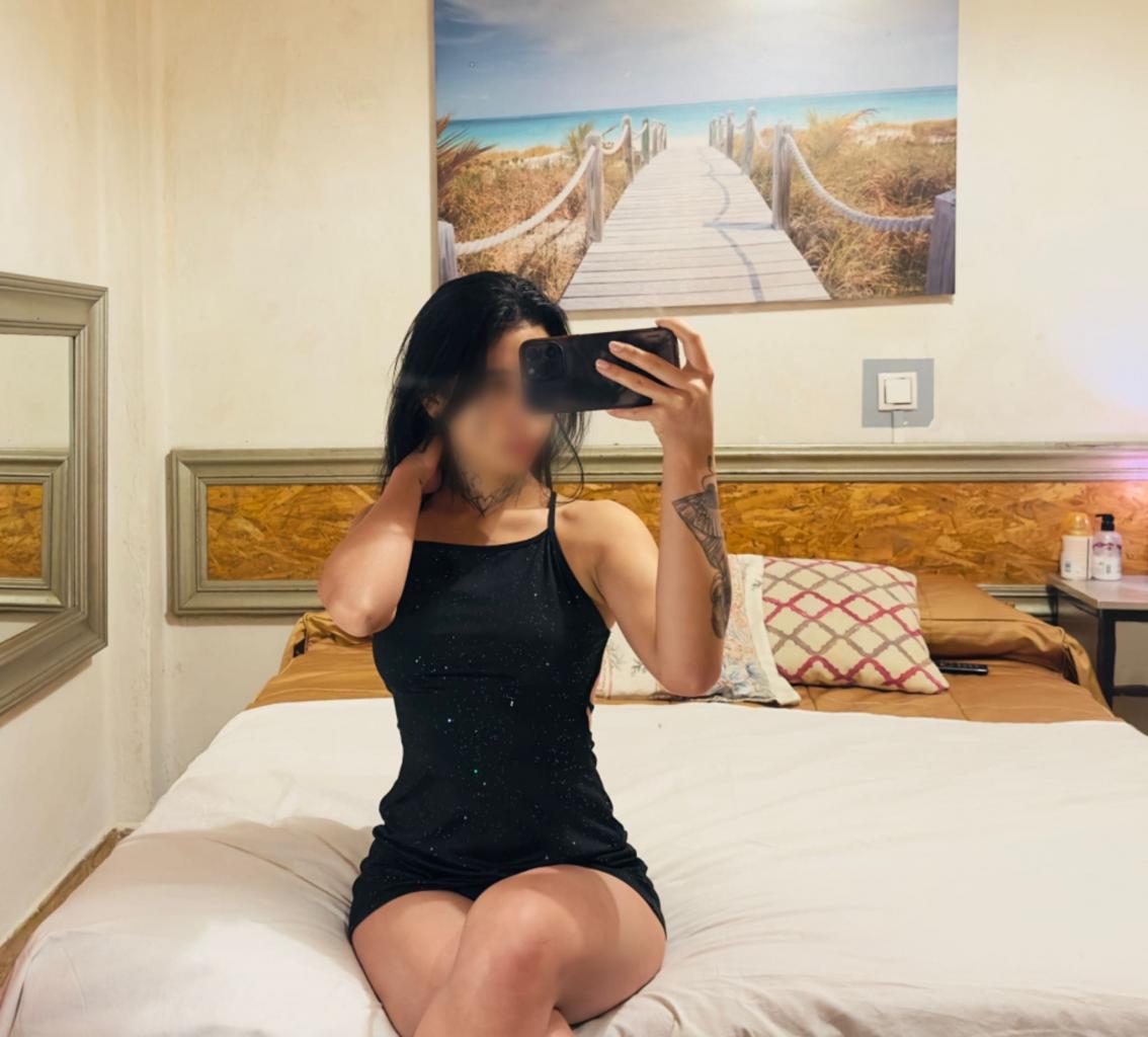 611216118: Chica busca chico en Madrid